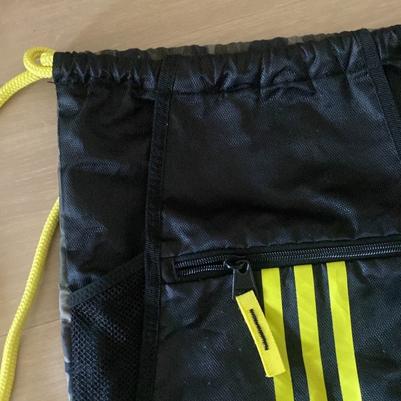 Adidas Drawstring Bag Gently Used - Picture 3 of 9